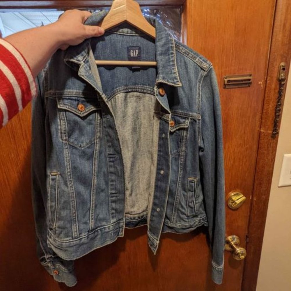 gap jean jacket women size large